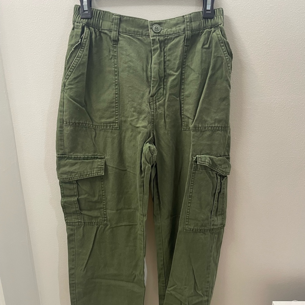 2 pairs of Aeropostale Cargo Joggers!